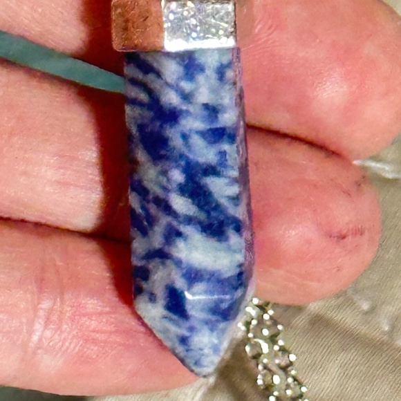 Silver Tone & Sodalite Stone/Crystal Point Pendant w/Cap & Chain Lobster Clasp - Picture 5 of 15